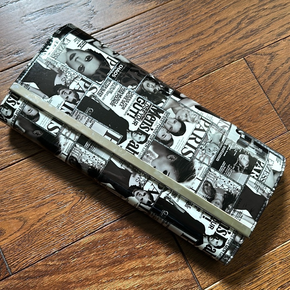 COPY - Glamour magazine themed shiny evening clutch - (removable strap) - used …